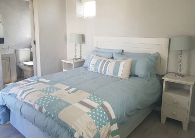9-online-auction-struisbaai-ocean-breeze-cottage