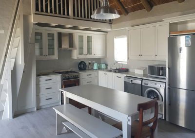 online-auction-struisbaai-ocean-breeze-cottage-5
